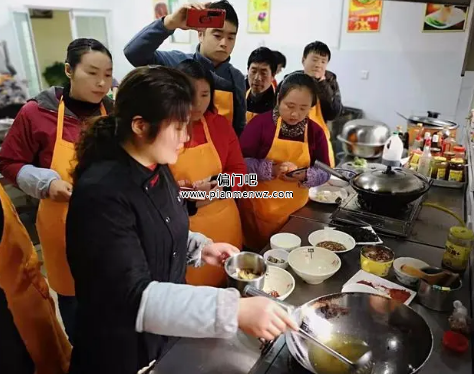 赚钱的小项目之小吃培训招生